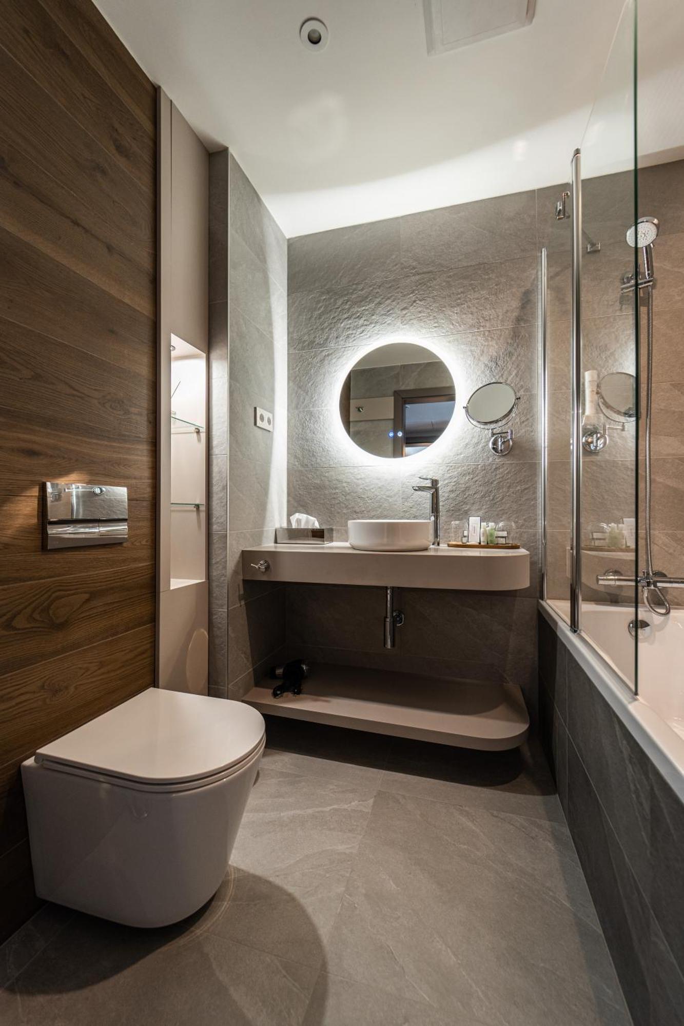 Rokusfalvy Borhotel Es Fogado เอทเยค ภายนอก รูปภาพ